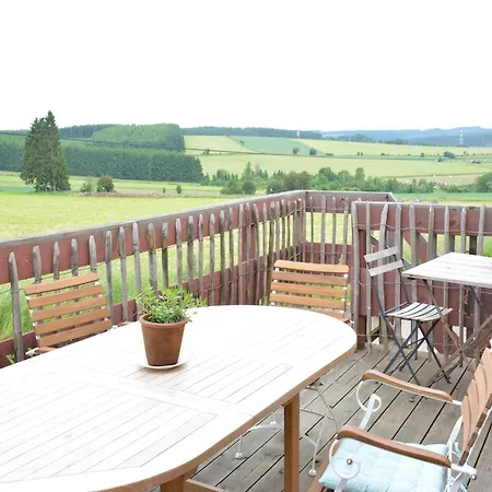 Cozy Near Houffalize 펜션